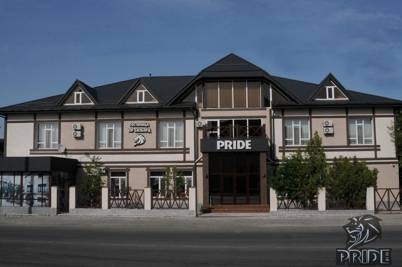 Pride Hotel Taraz Eksteriør bilde